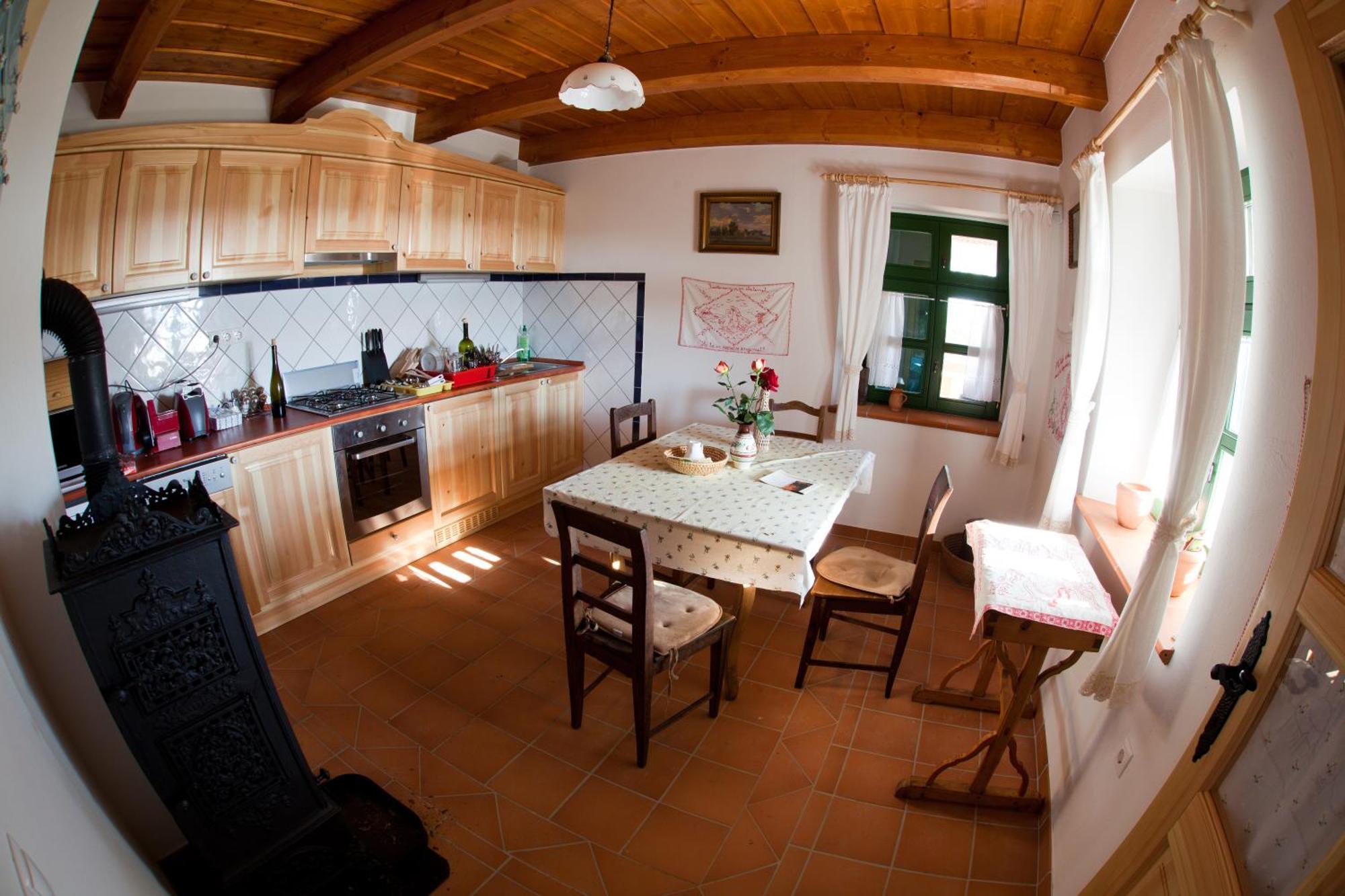 Oereghegyi Apartman Vindornyalak Dış mekan fotoğraf