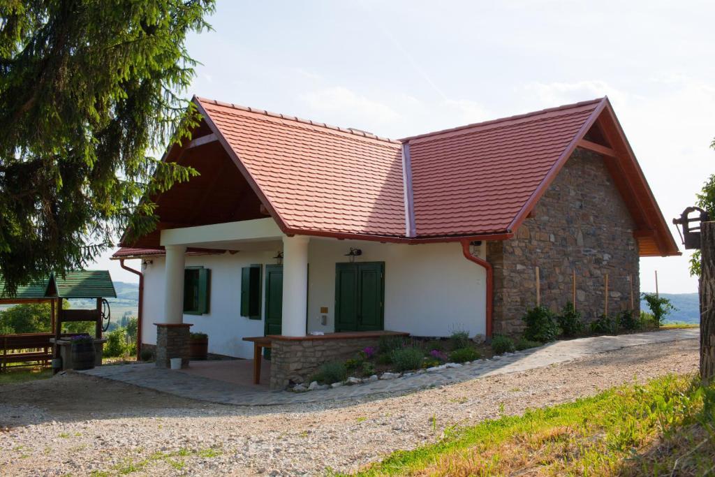 Oereghegyi Apartman Vindornyalak Oda fotoğraf